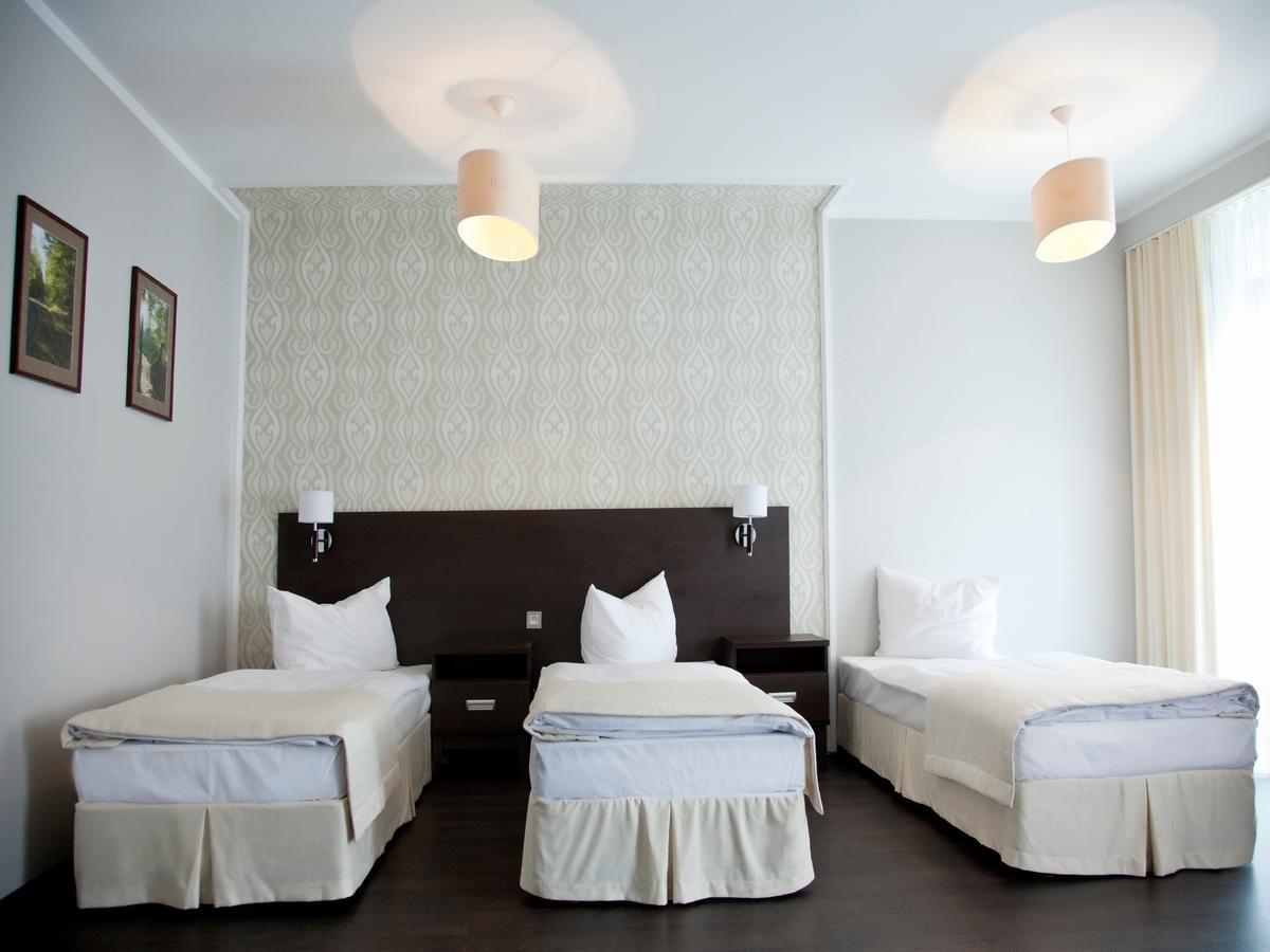 Hotel Grzegorzewski Tuszyn Phòng bức ảnh