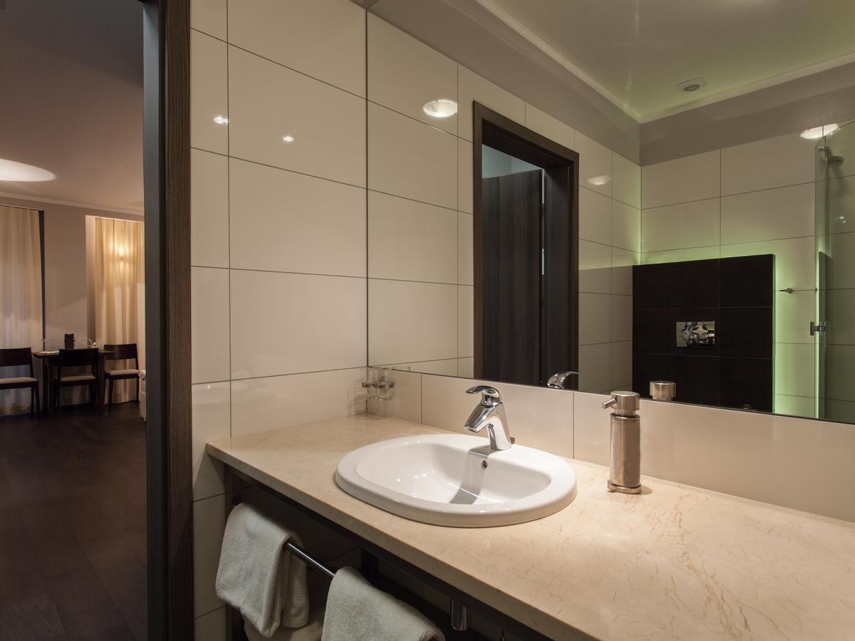 Hotel Grzegorzewski Tuszyn Phòng bức ảnh