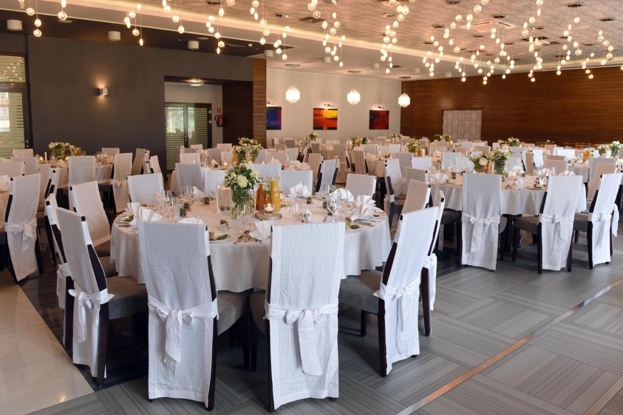 Hotel Grzegorzewski Tuszyn Ngoại thất bức ảnh